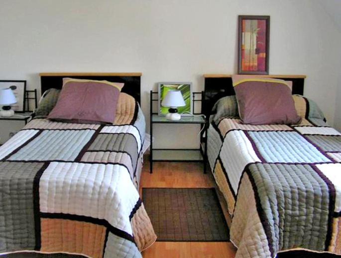 Photo of Bedroom in Ploneour-Lanvern
