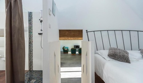 Deluxe Apartment, Patio, Garden View