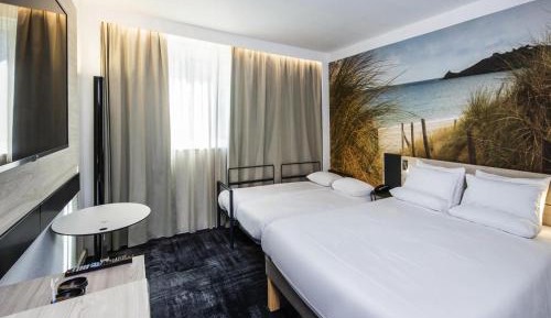 Standard Double Room with Sofa