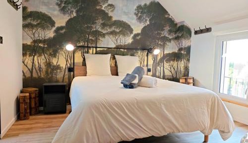 Double Room with Private Bathroom