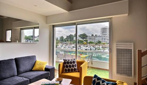 Two-Bedroom Apartment with Harbor View