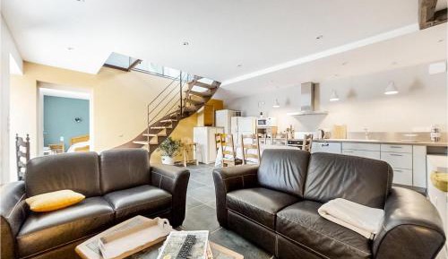 Three-Bedroom Vacation Home 