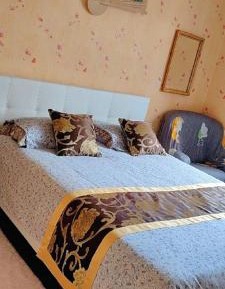 Double Room with Shared Bathroom