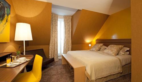 Elegant Room