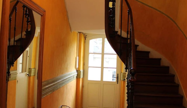 Large, charming apartment in the heart of Sablé, ideal for a couple