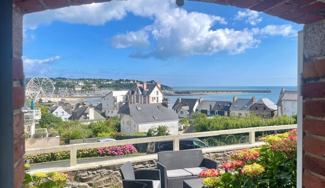 Charming sea view accommodation